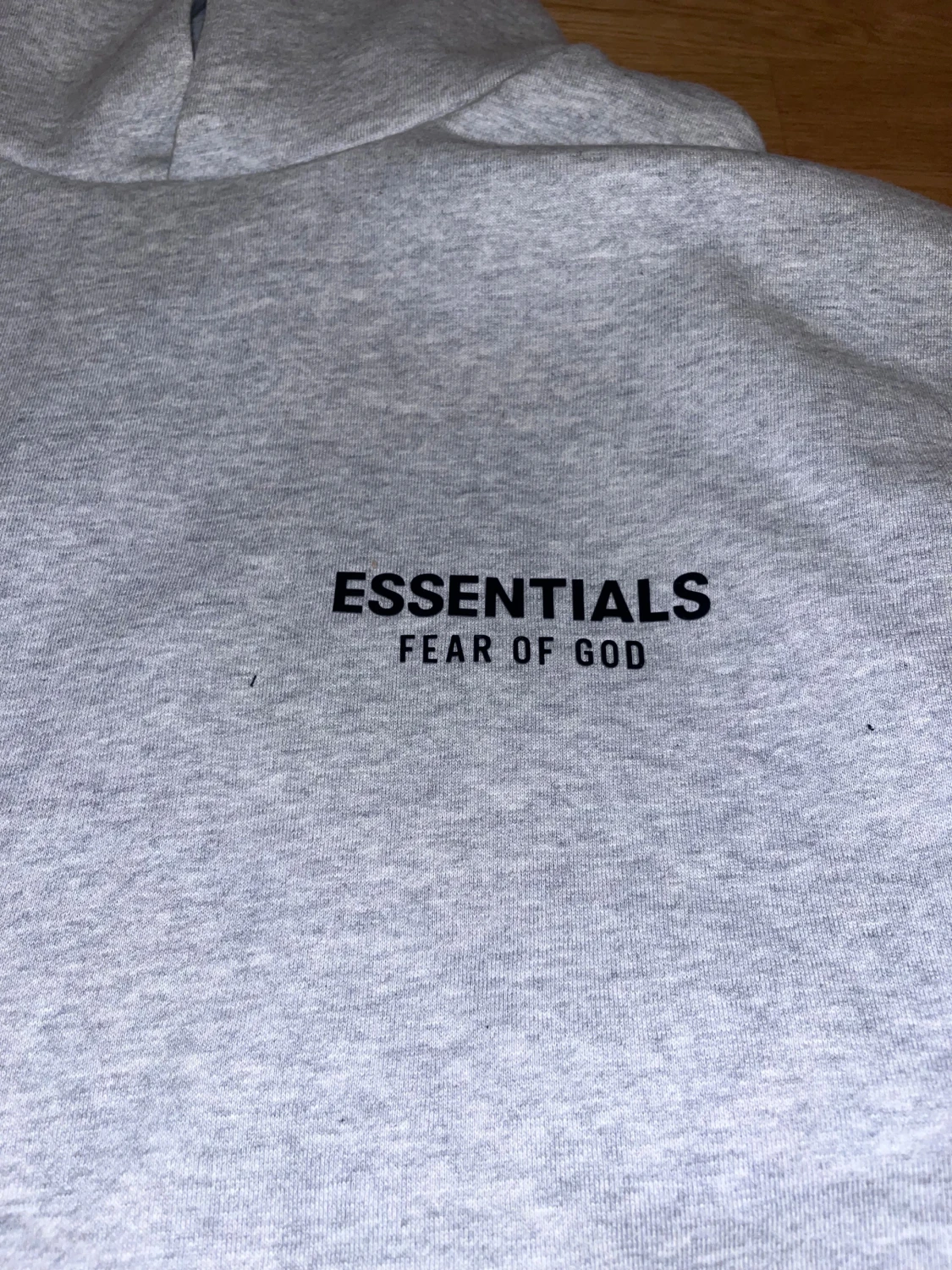 Grå Essentials Fear of God hoodie - 1