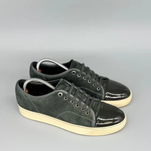 Lanvin Skor | 43 - Lanvin Dbb1 sneakers | Uk8, passar 43 | Endast skor | INGA BYTEN | Fraktar spårbart eller möts upp i Täby 