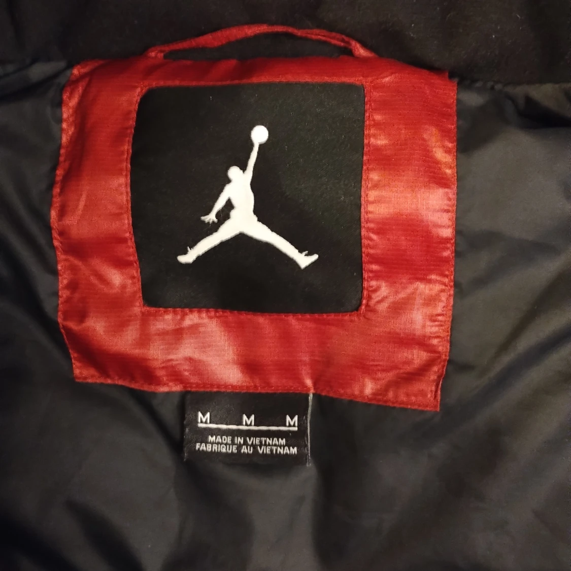 Jordan 700 puffer väst, strl M - 2