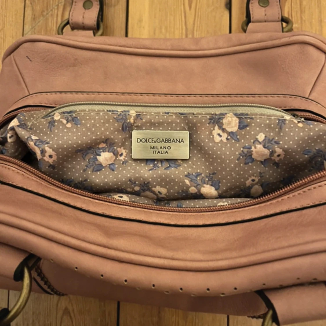 Dolce & Gabbana väska  - 2