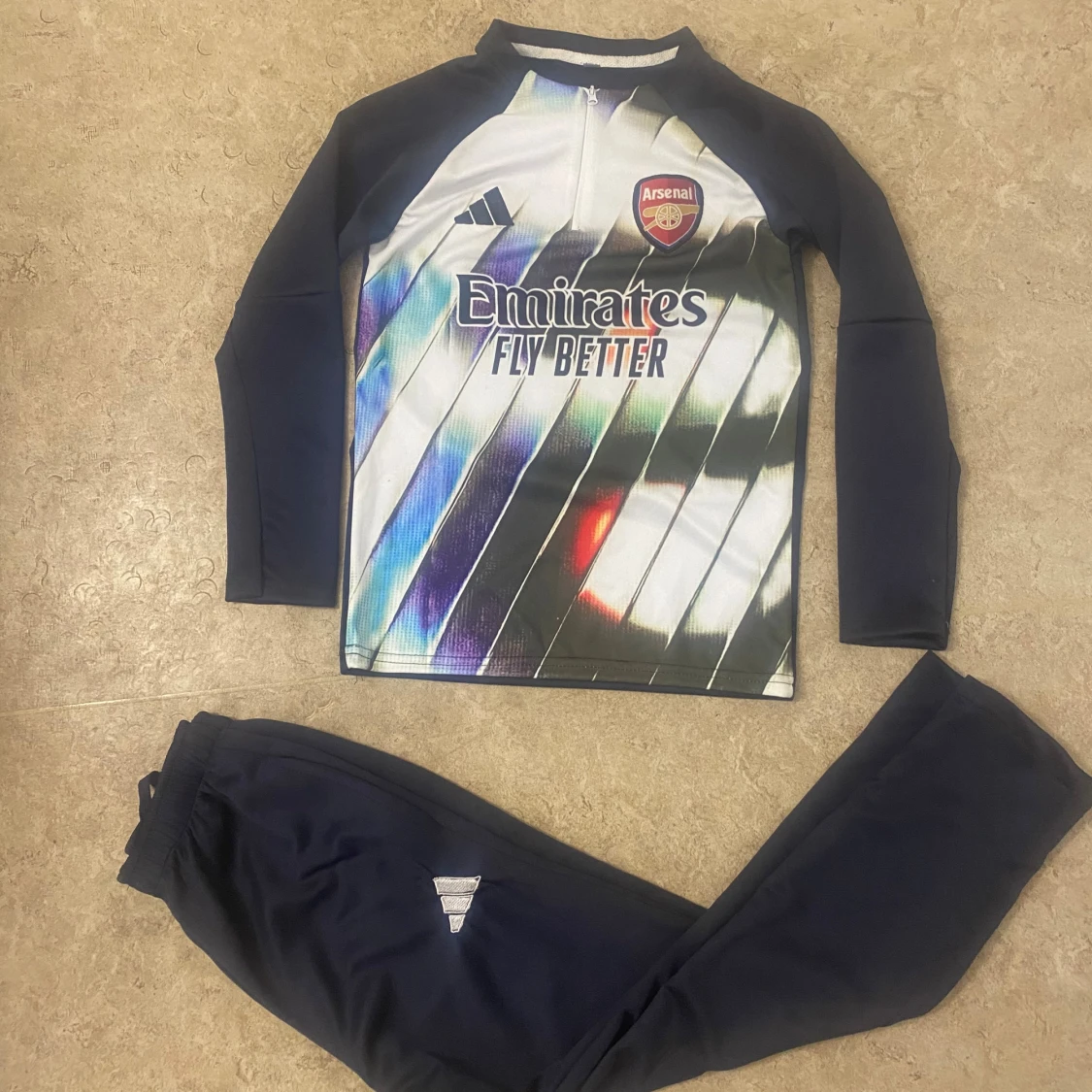 Arsenal långärmad fotbollströja Adidas