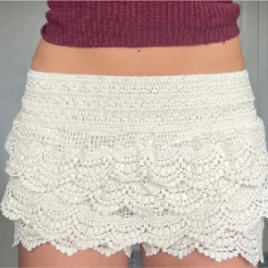 Spetsshorts  - Midjemått: 33cm rakt över 💗