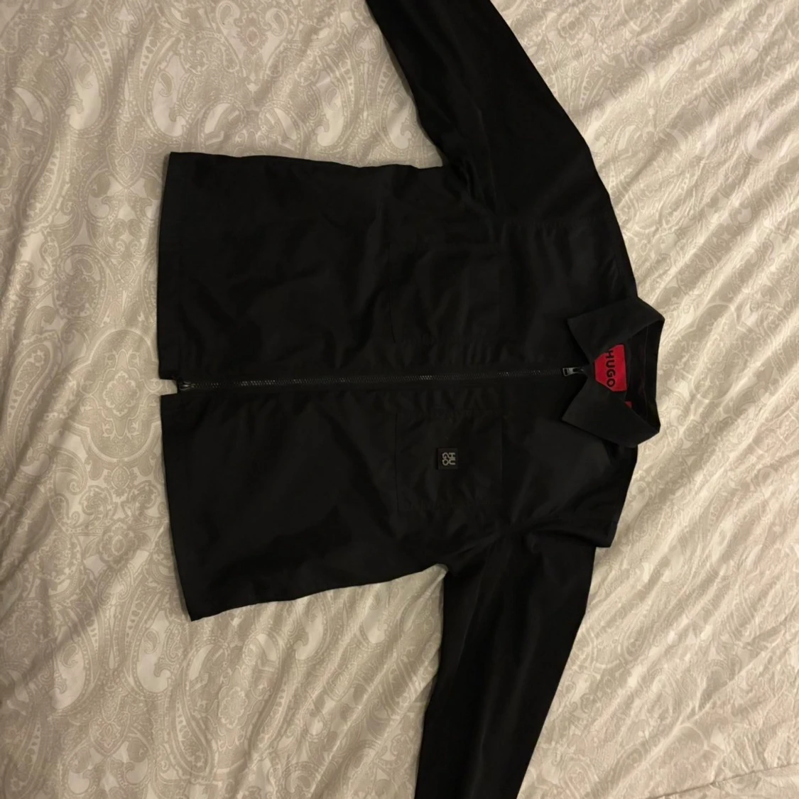 Svart overshirt från Hugo med dragkedja - 2