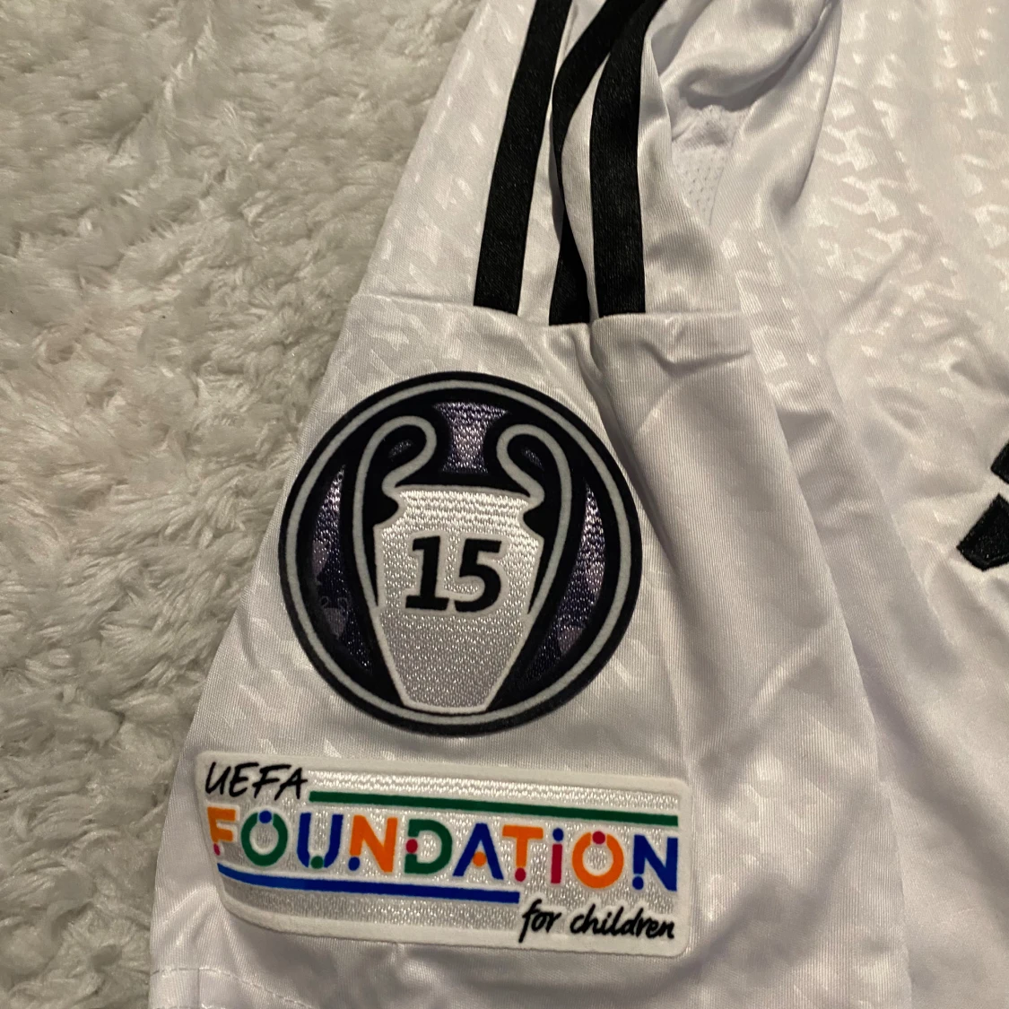 Real Madrid Modric fotbollströja - 3