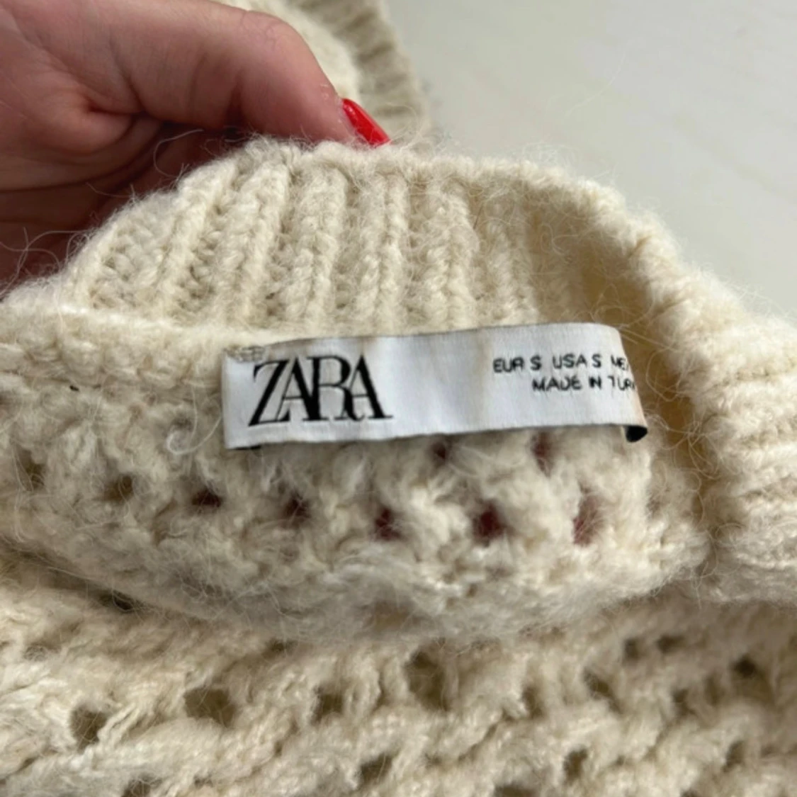 Vit stickad tröja från Zara - 2