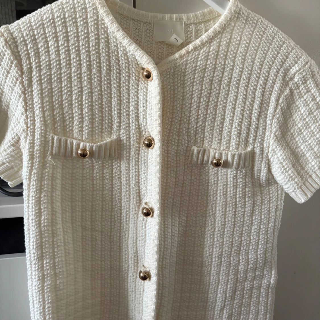 Vit kortärmad stickad topp H&M