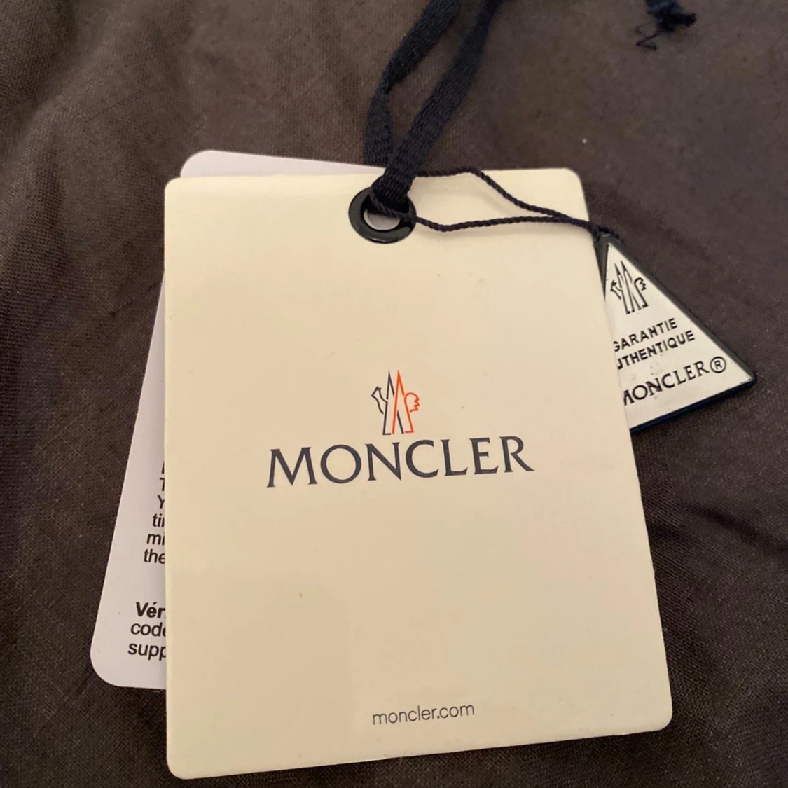 Svart vindjacka från Moncler - 4