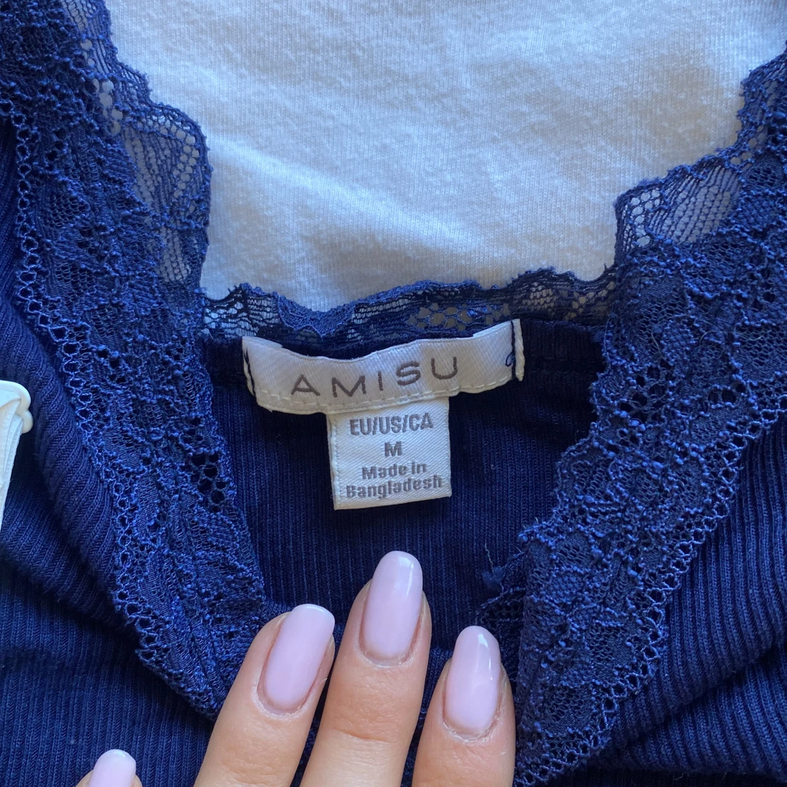 3 spetslinnen från Lindex & Amisu - 3