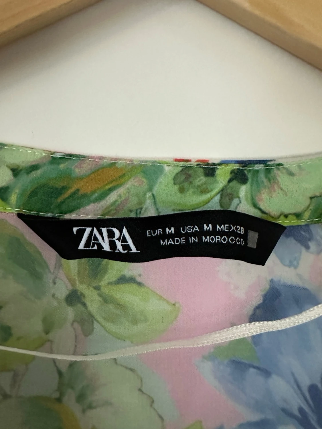 Blommig blus från Zara - 4