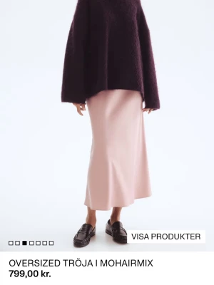 Hm lila stickad tröja - Populär Jätte fin, super bra skick (skriv för egna bilder) storlek xs, passar S och M också! Jättemysig tröja