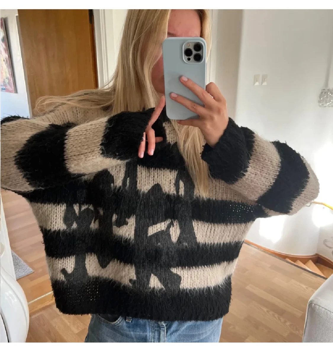 Cool stickad tröja - 1