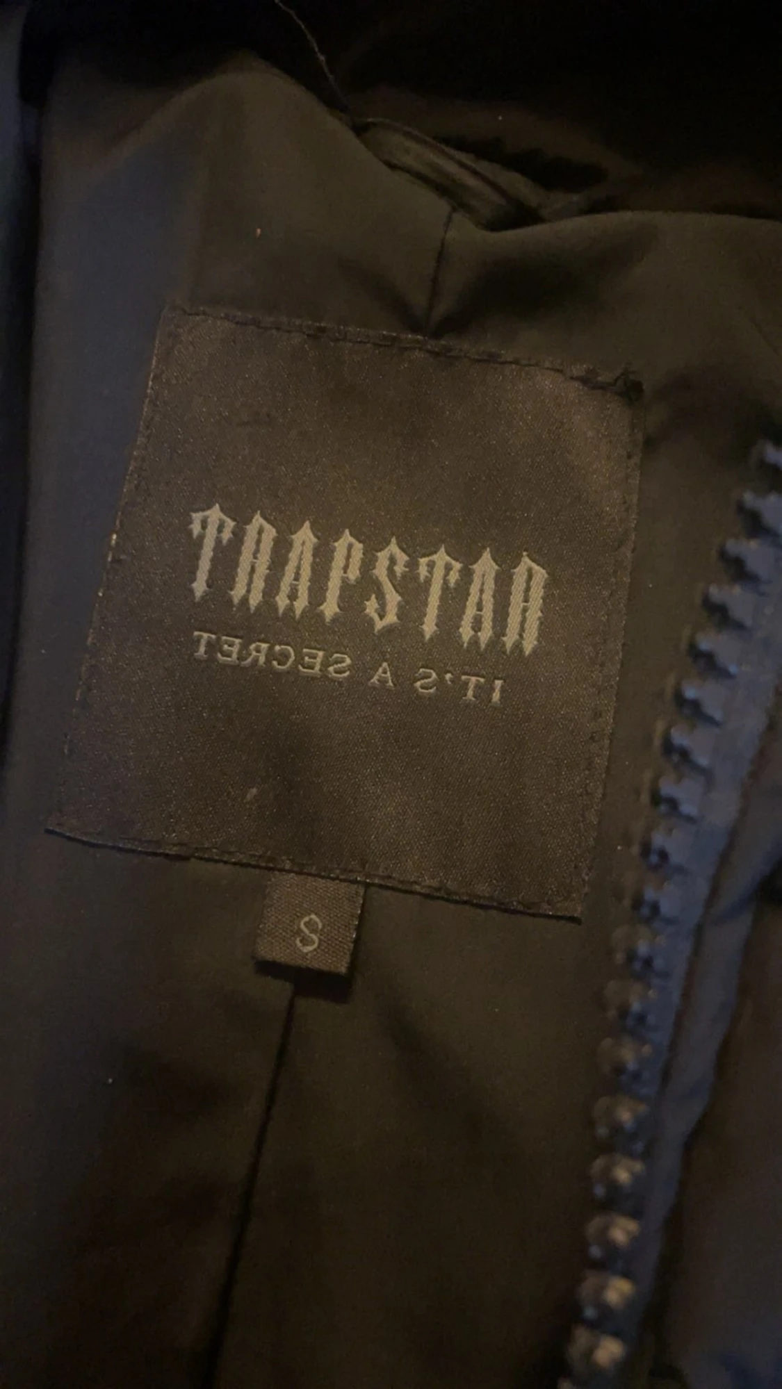 Svart pufferjacka från Trapstar - 4