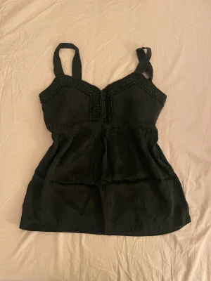 Topp - Vintage topp i 100% silke strl S