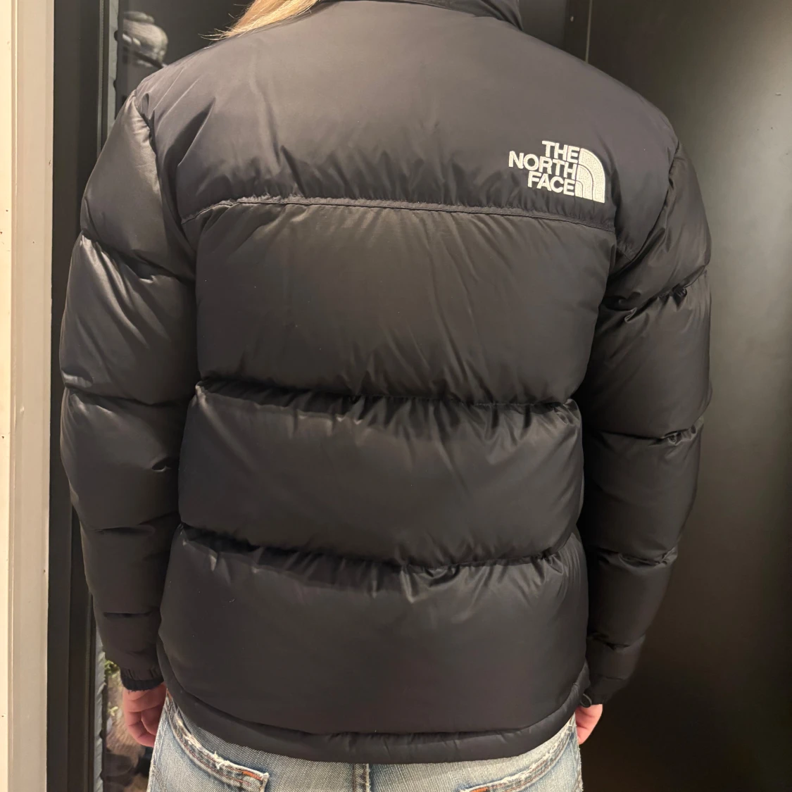 Svart pufferjacka från The North Face - 1