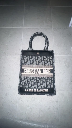 D väska dam  - D väska 