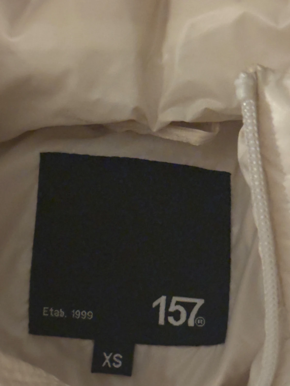 Vit pufferjacka  - 2