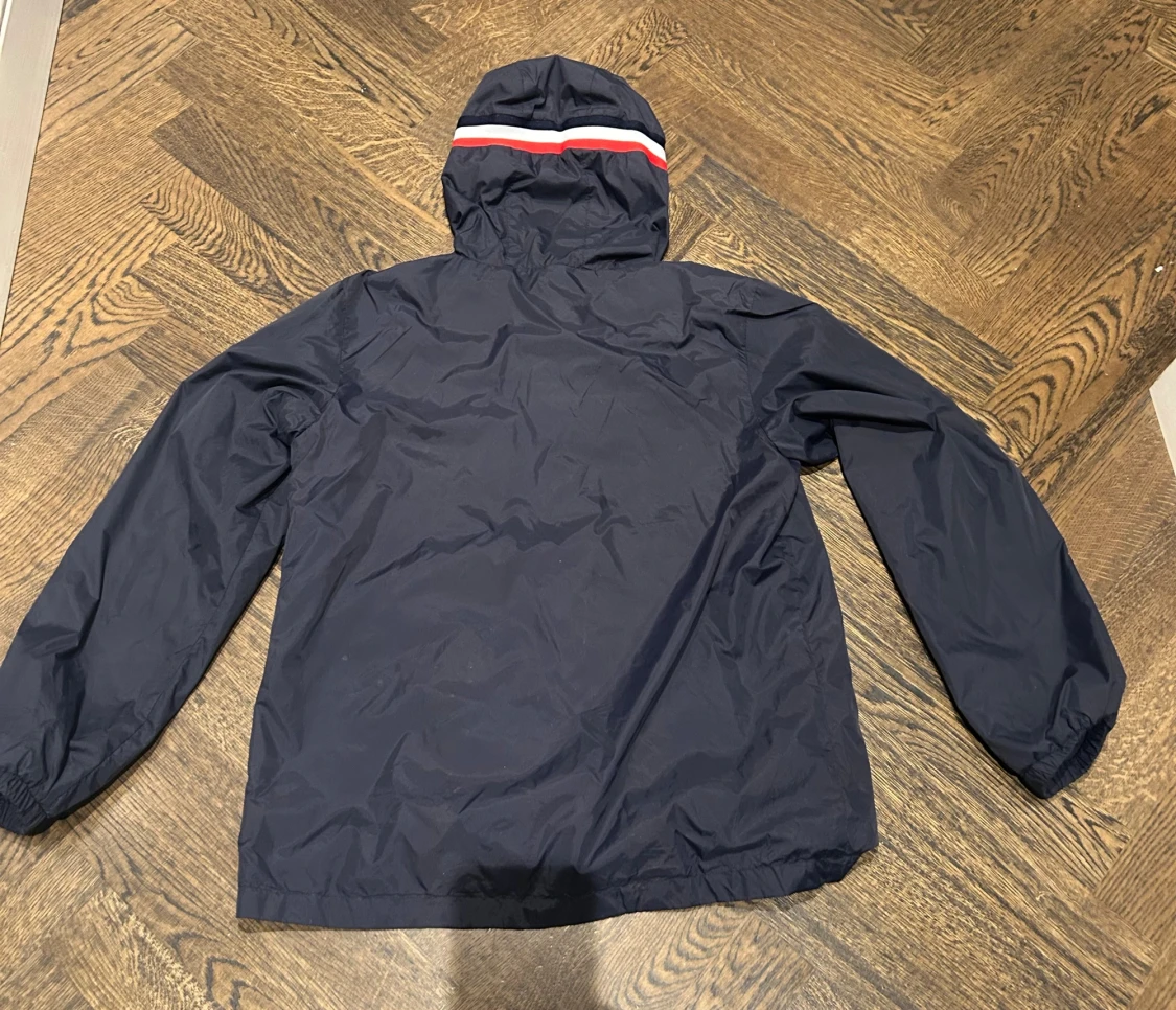 Mörkblå vindjacka från Moncler - 1