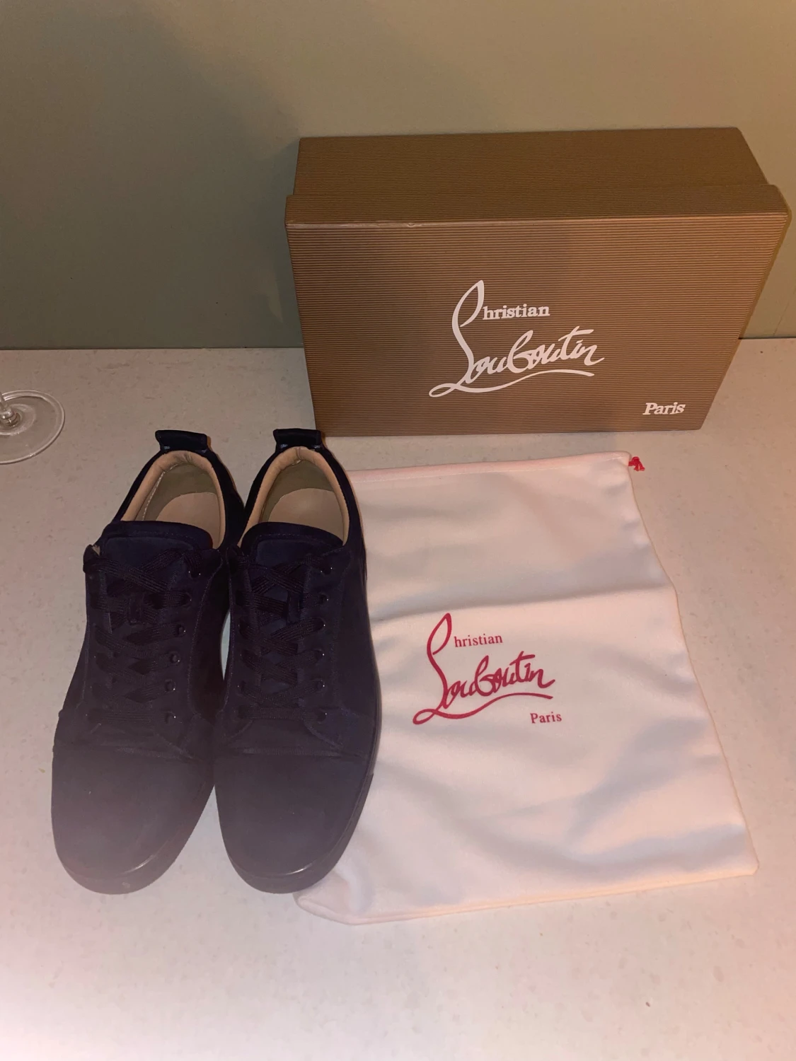Mörkblå sneakers från Christian Louboutin  - 1