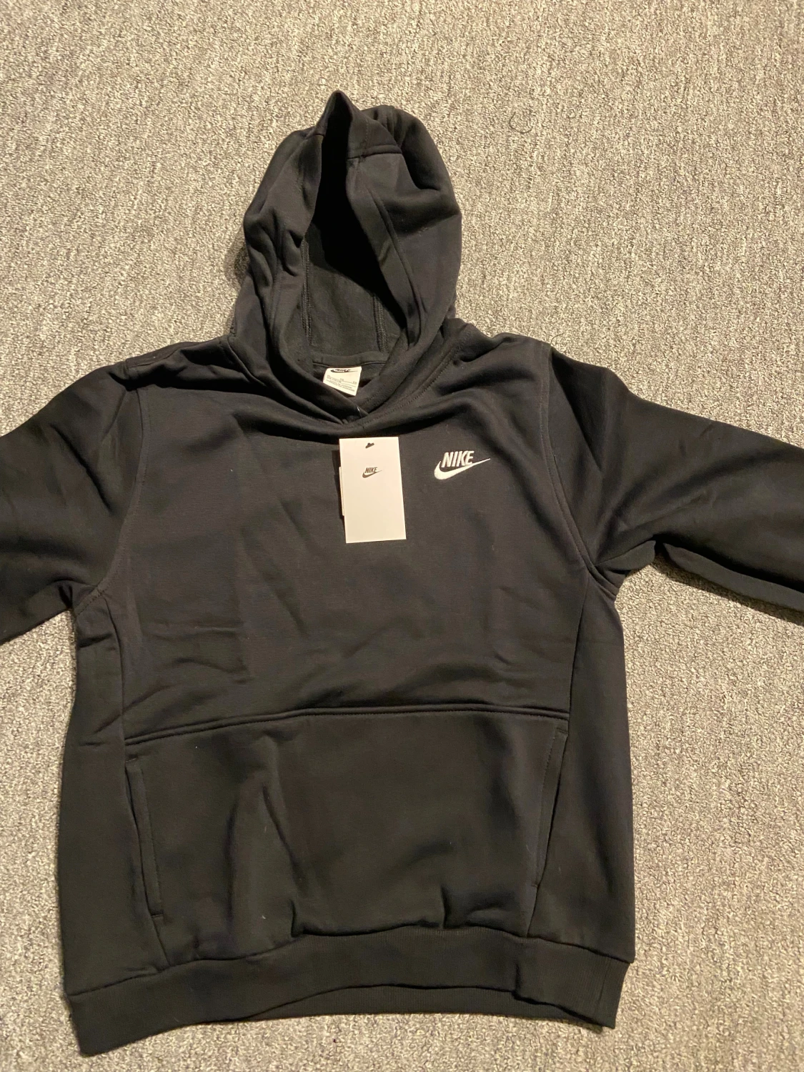 Helt ny svart nike hoodie