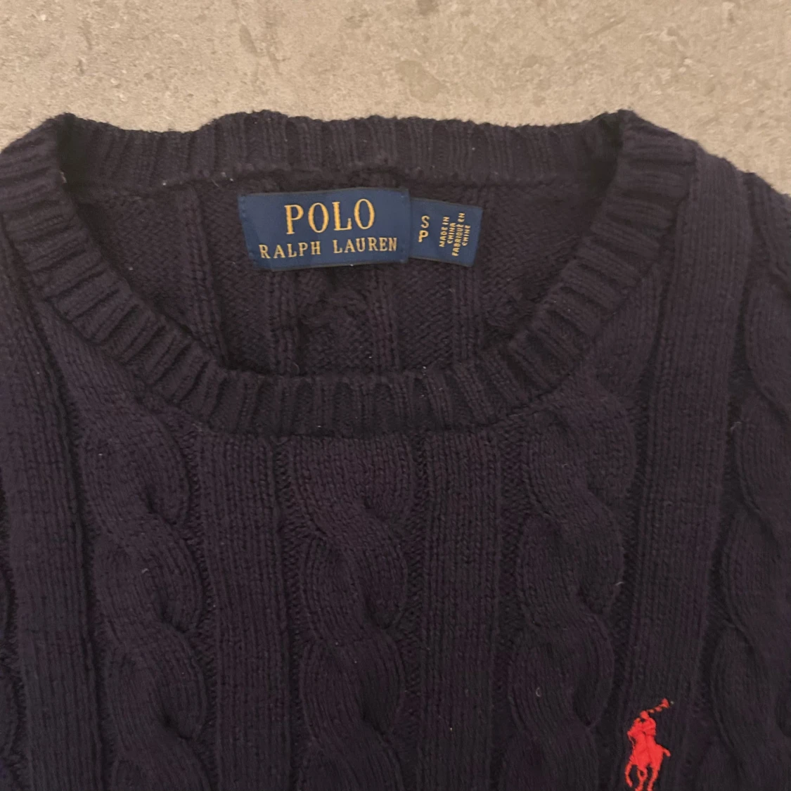 Mörkblå kabelstickad tröja Polo Ralph Lauren - 1