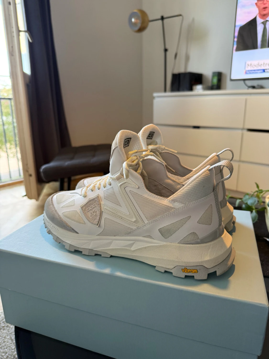 Vita Philippe Model sneakers med Vibram-sula - 1