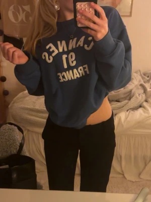 Svarta Vera Flare kostymbyxor - Säljer populära kostymbyxor från bikbok, pris kan diskuteras ☺️☺️😊