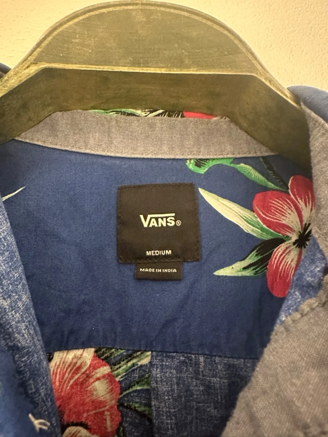 Blommig blå skjorta från Vans - 1