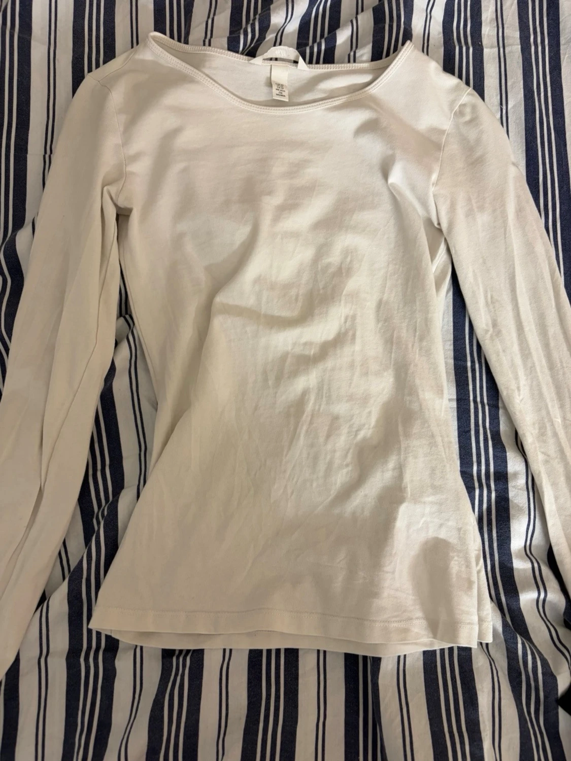 🤍 Vit tajt basic-tröja – H&M 🤍