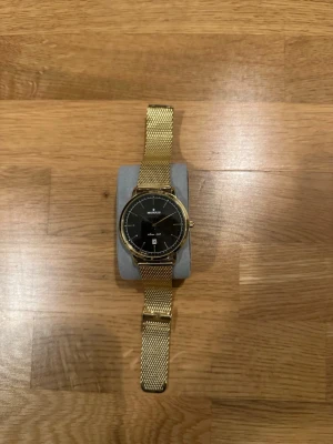 Morris klocka - Klocka från morris, bra skick, den funkar dock inte. 