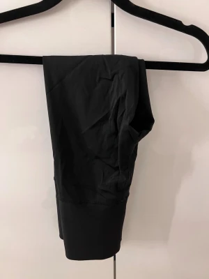 Tränings leggings med korsett - Aldrig använd 