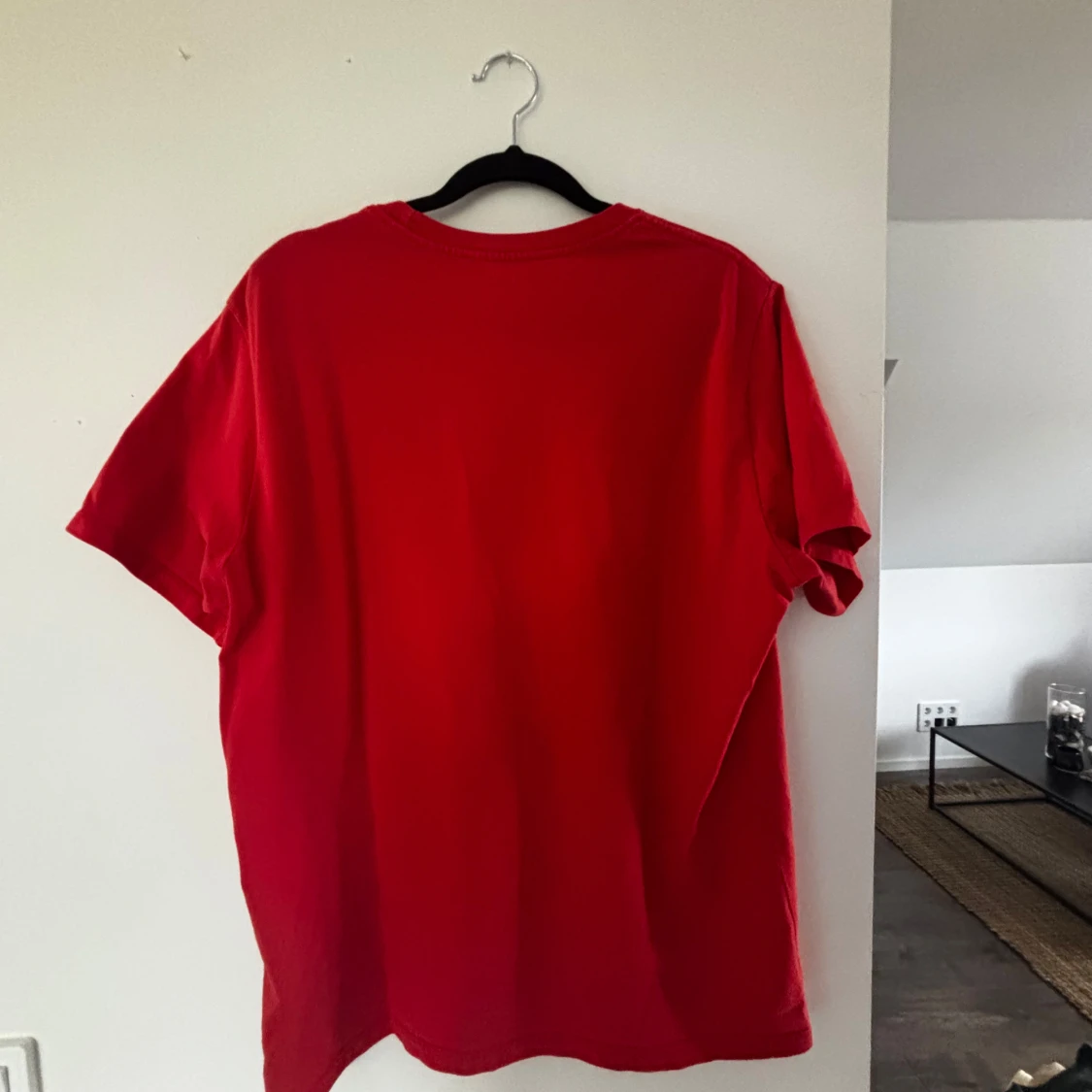 Röd t-shirt från Levi's - 1