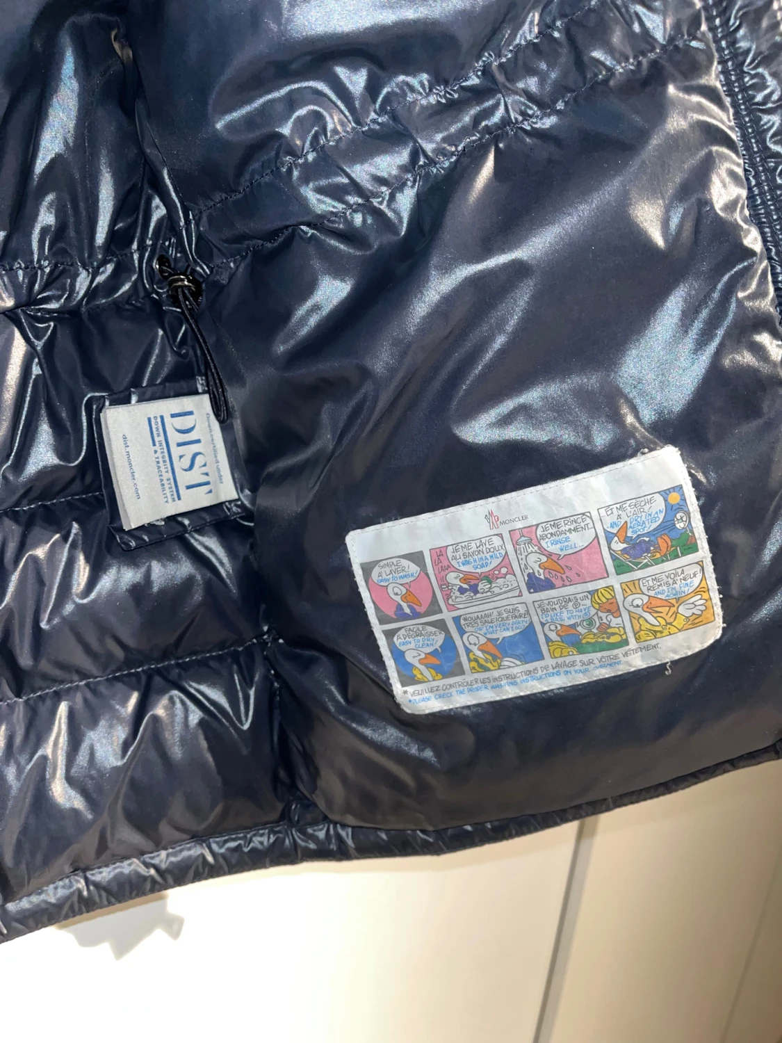 Mörkblå dunväst från Moncler - 2