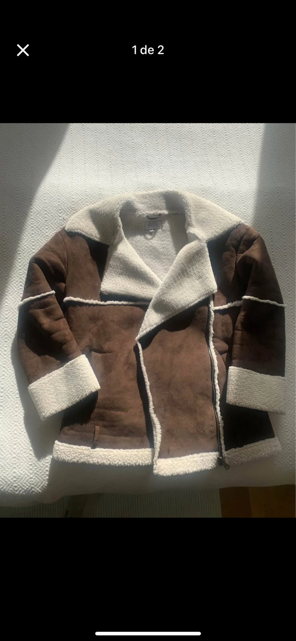 Brun teddyjacka med vita detaljer från NA-KD  - 1