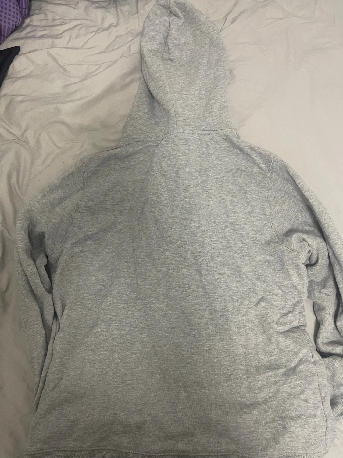 Grå hoodie från 157 med snörning - 1