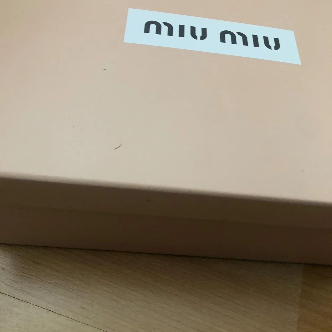 Ljusrosa quiltad handväska från Miu Miu - 4