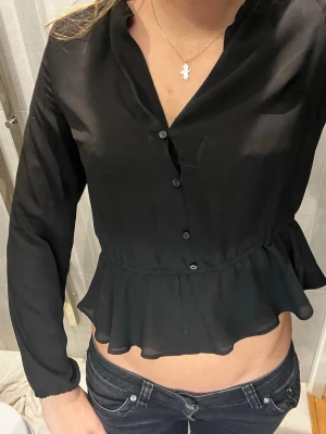 Svart Blus  - Aldrig använt