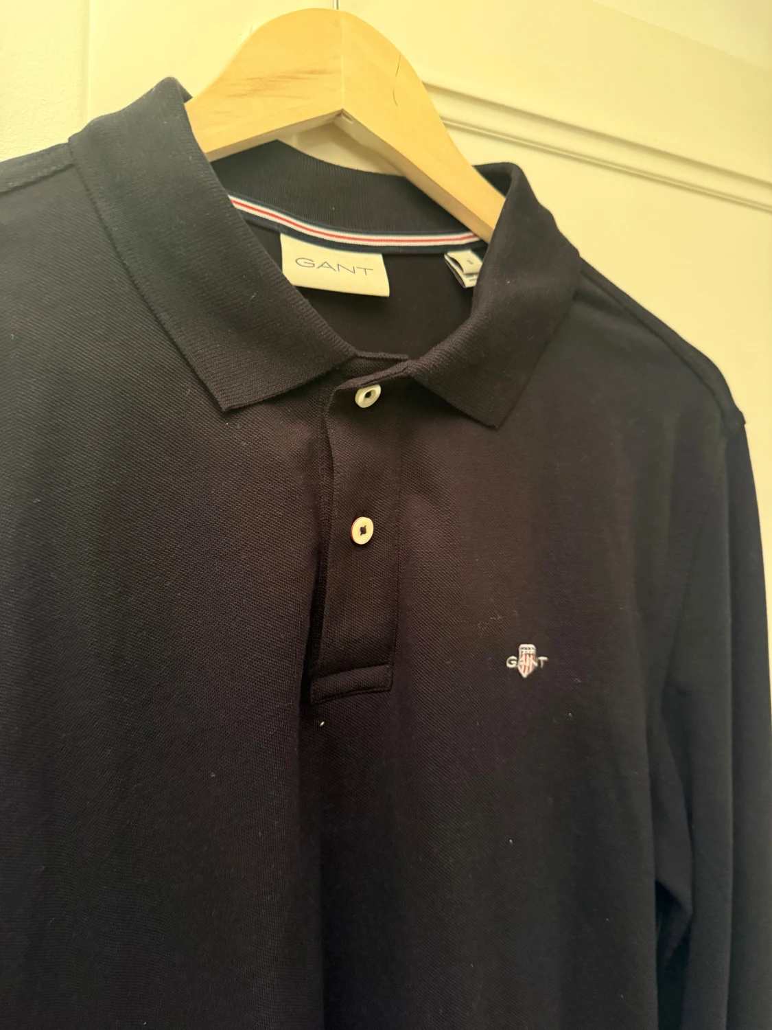 Svart långärmad pikétröja från GANT - 3