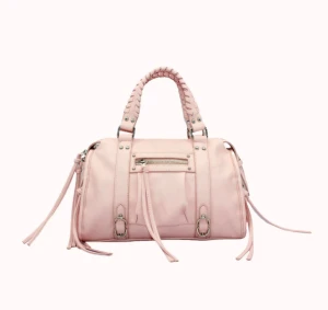 Väska från Amor city bag  - Original pris 899kr🤍💕super fint skick ! Medel stor väska 