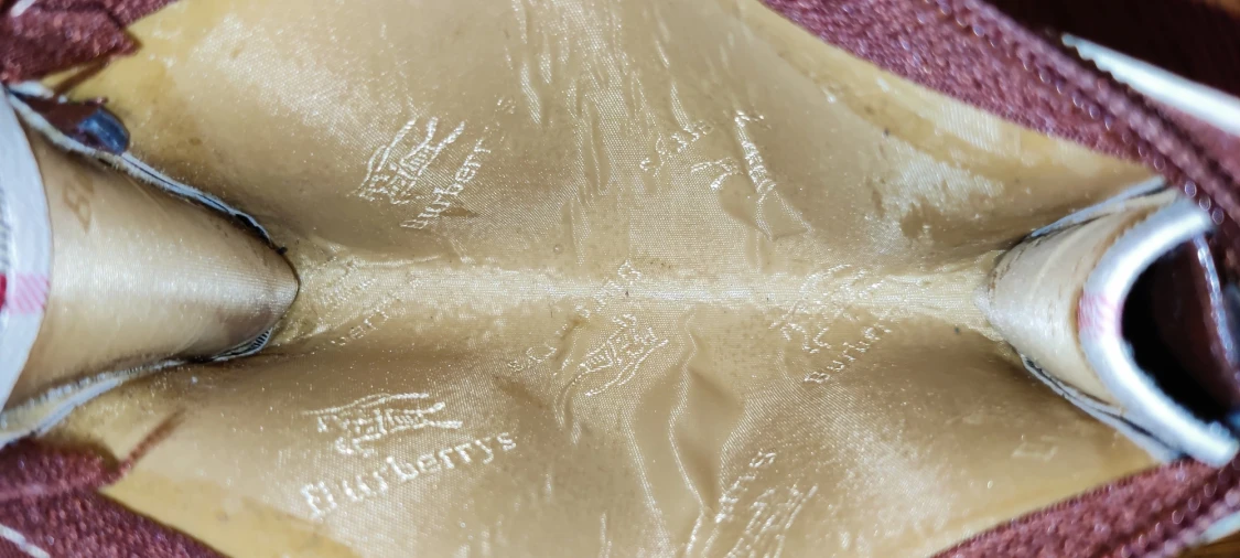 Rutig handväska från Burberry - 6