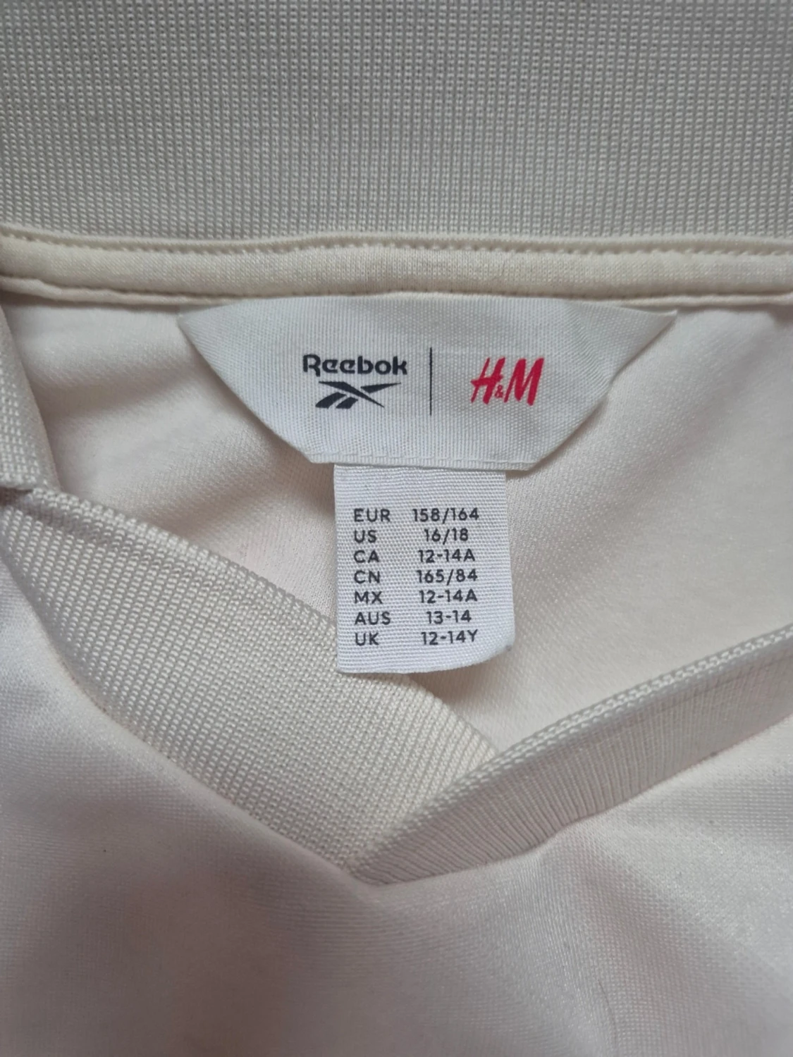 Vit långärmad Reebok x H&M skjorta - 1