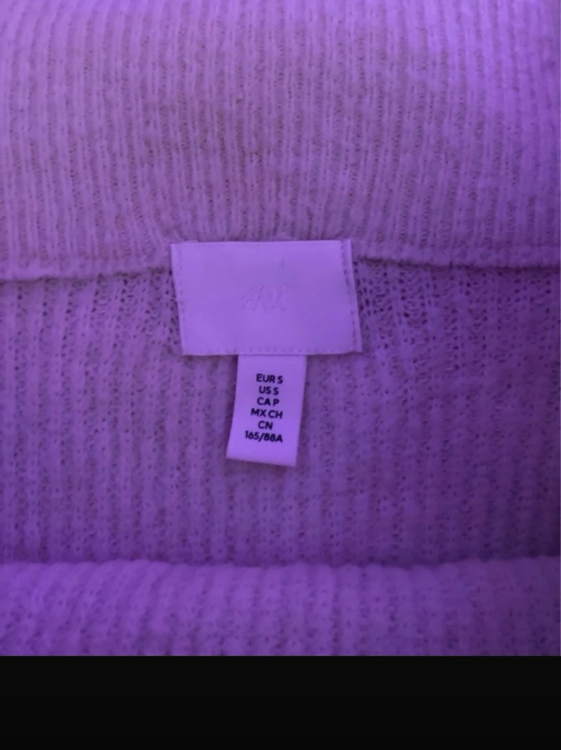 Vit ribbad offscholder från H&M - 2