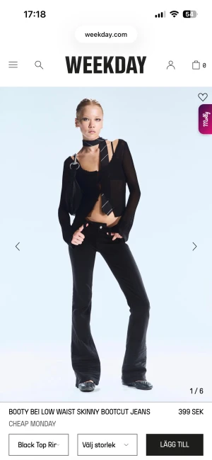 Lågmidjade Svarta bootcut jeans Cheap Monday - Snygga svarta jeans från Cheap Monday storlek 25/32 med låg midja och bootcut-snitt. Jag har aldrig använt dem och säljer för att de inte passar💕