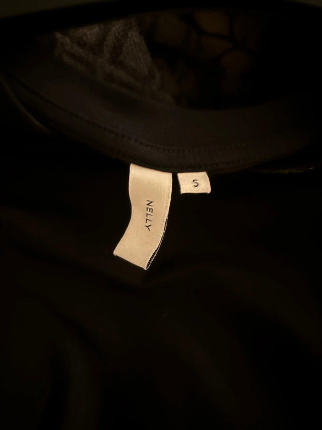 Svart långärmad topp från Nelly - 2