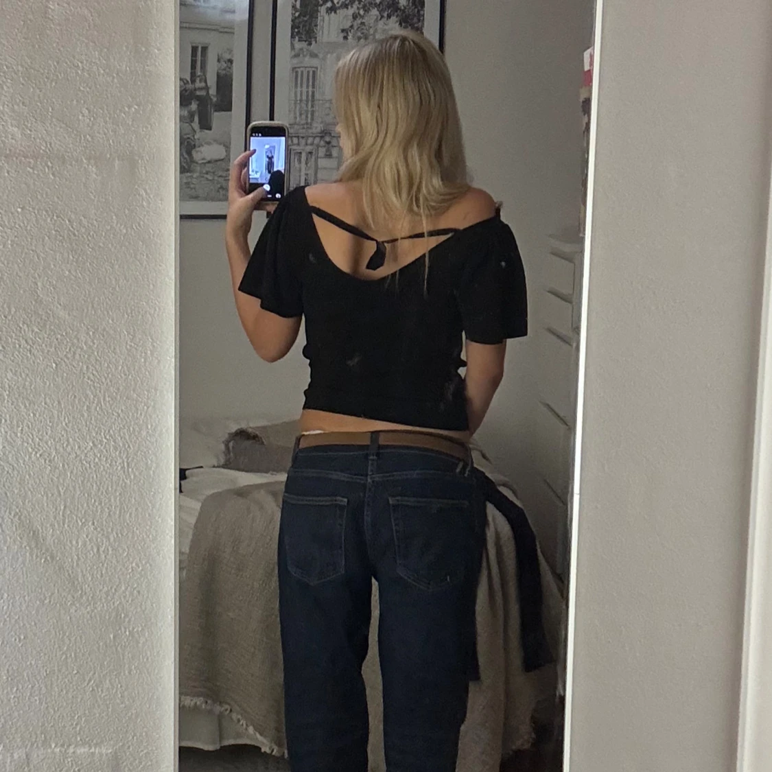 Svart ribbad croppad topp med puffärm - 3