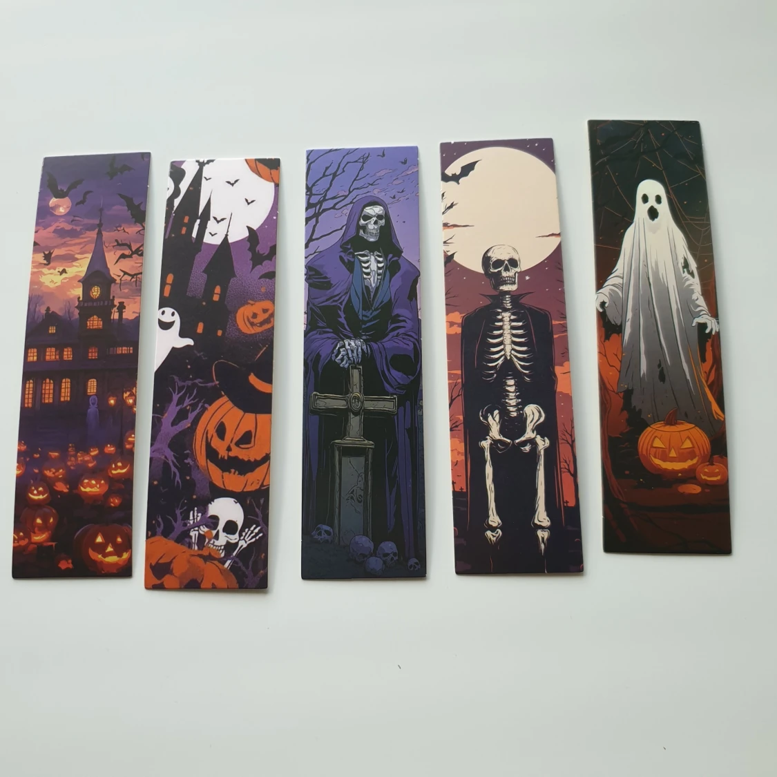 5st lila halloween bokmärken
