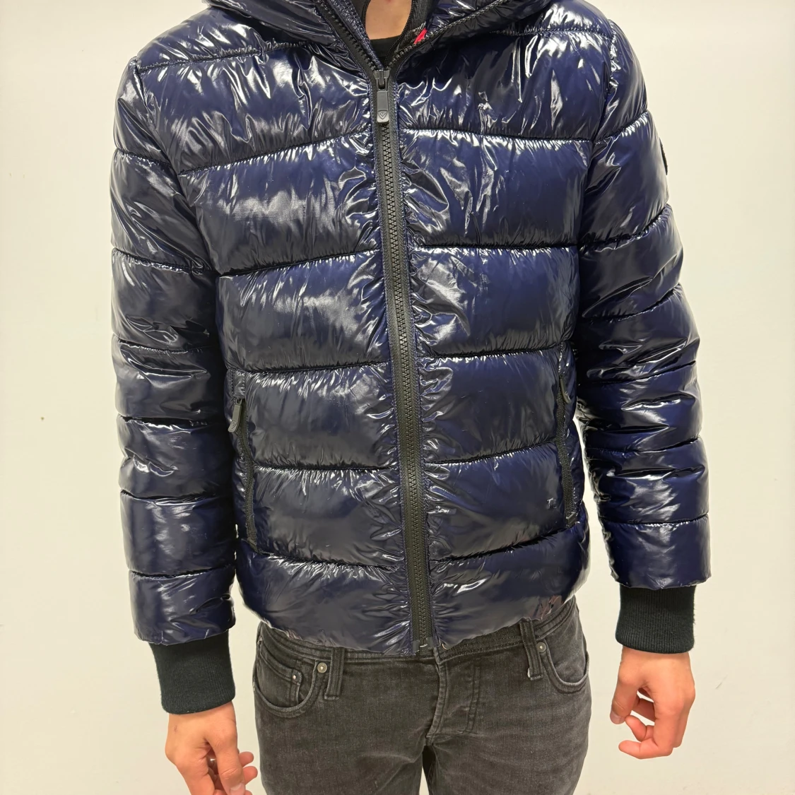 Mörkblå pufferjacka från Rossignol