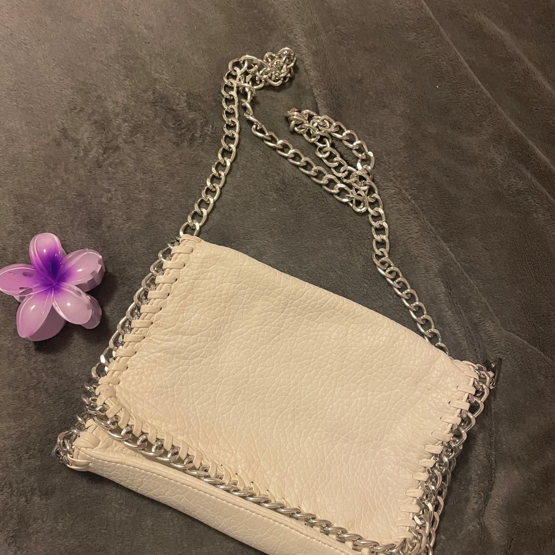 Vit läder väska tiamo - 1