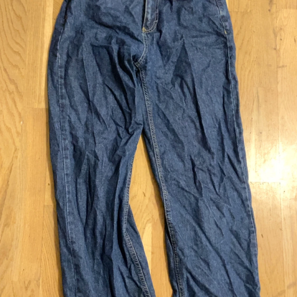 Blå raka jeans med normal passform