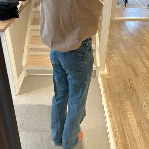 Zara jeans  - Skit fina Zara Jeans som inte är använda på ett bra tag💙💙