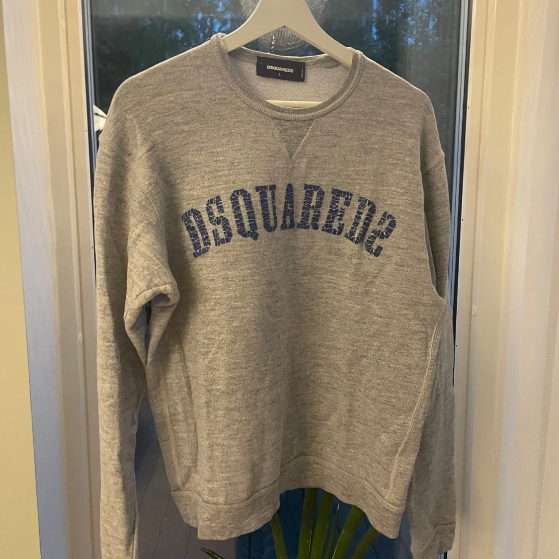 Grå sweatshirt från Dsquared2